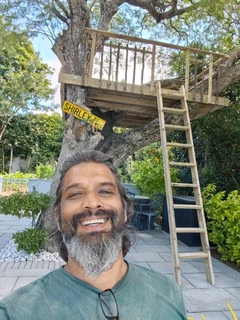 Treehouse, treehouse builders, treehouse guy, custom built treehouse