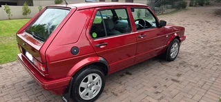 2009 Volkswagen TenaCiti Hatchback