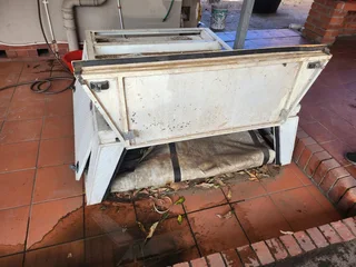 Aluminum and Steel Canopy  Lockable With Roof Rack