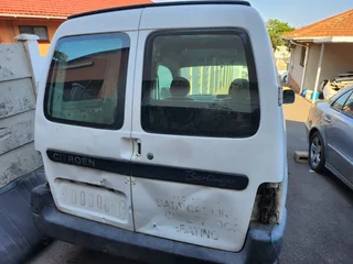 Stripping Citroen Berlingo Panel Van 1.9 Diesel