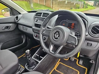 2022 Renault Kwid  1.0L Hatchback Hatch back 5 Door