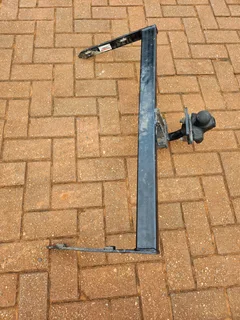 Emergency Roadside Assistance Tools Jacks Wheel Spanners Triangles