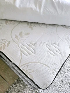 2nd hand King Size Sealy Posturepedic Havana Firm bed and base set