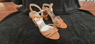 Ladies Block Heel Sandals