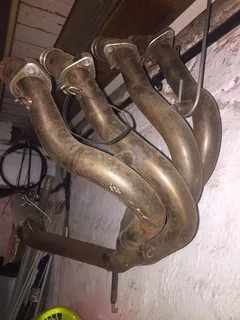 Acropovic R6Exhaust 4-pipes,R1/frontSPRINGS rear9kgNEW Twinshocks/Steer-damper.Ferodo-Pads2Discs KR1