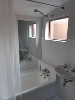 TUINWOONSTEL - Ad posted by Dirk Malan