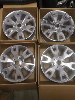 Brand New set of 4 Ford Ranger/Everest 18inch OEM factory rims - Never been used