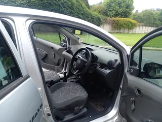 1.2 Chevrolet Spark Hatchback R66 000 Negotiable