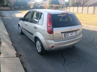 Ford fiesta 2009 for sale