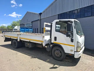 2012 Isuzu NQR 500 AMT 5 Ton