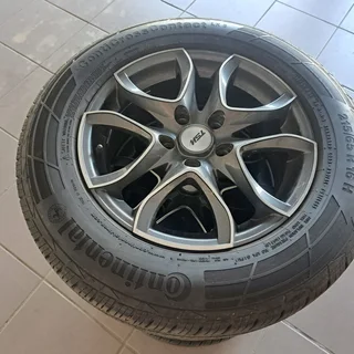 Continetal Conti Cross LX2 tyres