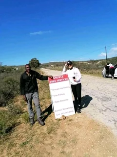 Knowle Tree services (068 826 5148)Tree felling,  stump uprooting, Bush/Plot clearing in PE