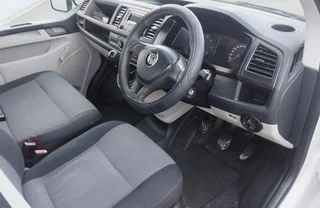 2016 Volkswagen T6 Pick-Up 2.0 TDI S/Cab LWB (75kW)