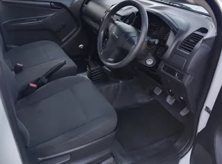 2021 Isuzu D-Max 250C Chassis Cab Fleetside