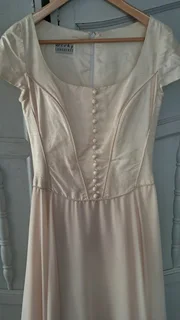 Dicky Longhurst wedding gown