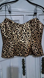 Evening top gold on black
