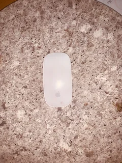 Apple Magic Mouse Gen 1