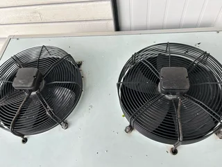 Second hand cold fridge/freezer