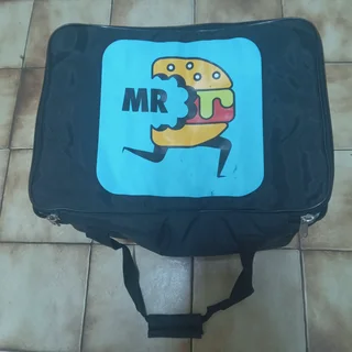 Mr. D carrier bag and waistcourt