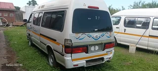 2016 KINGLONG IBHUBEZI TAXI