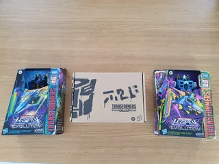 Hasbro Transformers Legacy Evolution / War for Cybertron Seeker Collection -Cloudcover/Dirge/Ramjet