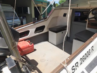 Cabin crouser  with 60 hp yamaha  R40000