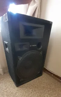 Mixer amp + 2x speakers