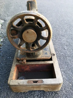 Singer sewing machine spare parts