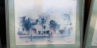 Photo frames including the art