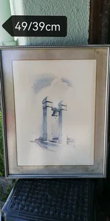 Photo frames including the art