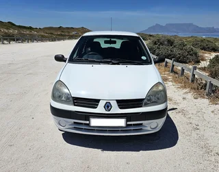2004 Renault Clio 1.4 16V