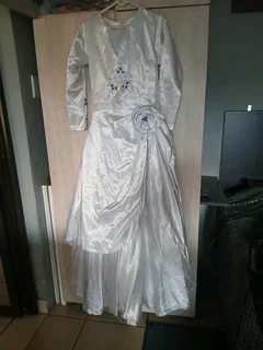 Wedding dress for sale