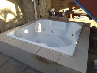 Jacuzzi - Ad posted by Riaan Meyer