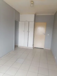 NEAT &amp; AFFORDABLE 1-BED FLAT TO RENT – BOKSBURG NORTH – AVAILABLE 1 JANUARY 2026