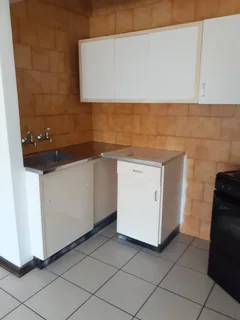 MUST SEE! BACHELOR FLAT TO RENT – AVAILABLE 01 JANUARY 2026 | PETERSFIELD, SPRINGS