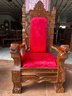 Kings Chair