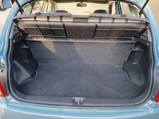 2004 Daihatsu Sirion Hatchback  1.3 16v Twin cam