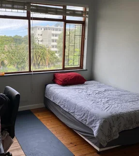 3 Bedroom Flat In Rondebosch, Cape Town