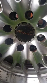 17inch Rims and Dunlop SP 700 tyres