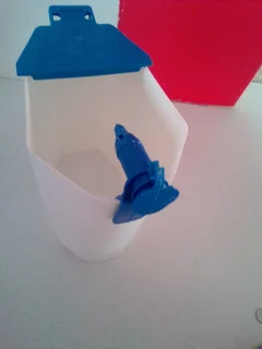 milk jugs - R50 - no more spilling