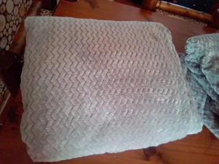 Linen/ bedding/ curtains for sale