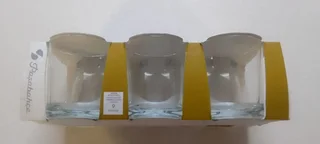 Drinking glasses for sale R60 per set - brand new