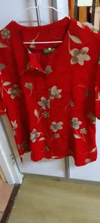 Ladies clothing and shoes for sale R1300 the lot