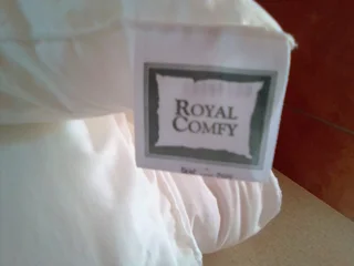 Duvet inner single plus 2 pillows -R200