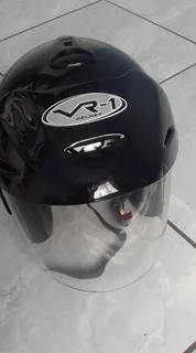 Open face helmet (with facial cover) R700 - almost new