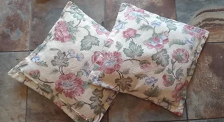 Scatter pillows R10 each