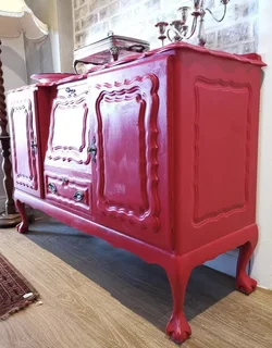 Red Imbuia Server Drinks Cabinet - R2350