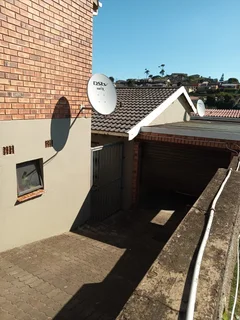 One room to rent in D section Umlazi.