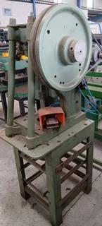 USED 8 TON ECCENTRIC PRESS