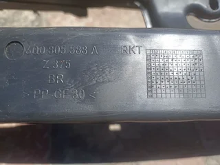 Polo radiator cradle